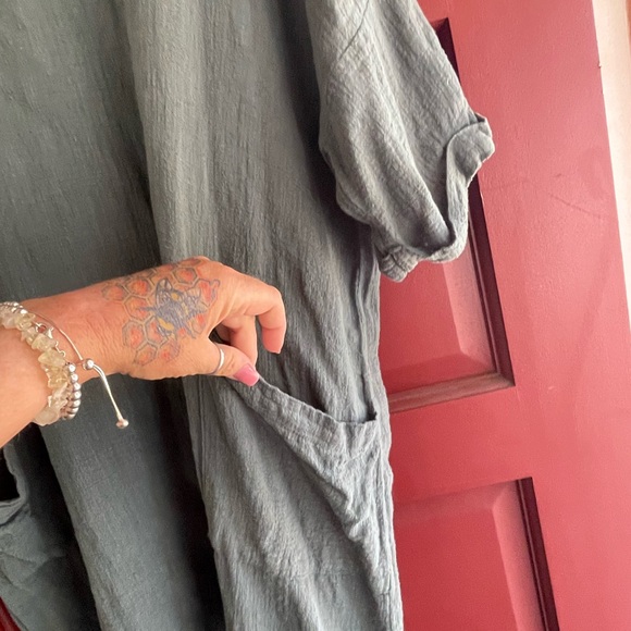 Khaki colored 100% cotton short sleeve loose fitting dress/coverup. Never worn - Picture 5 of 8